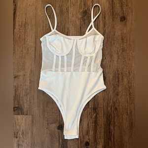 SHEIN lace white bodysuit. Size XS.